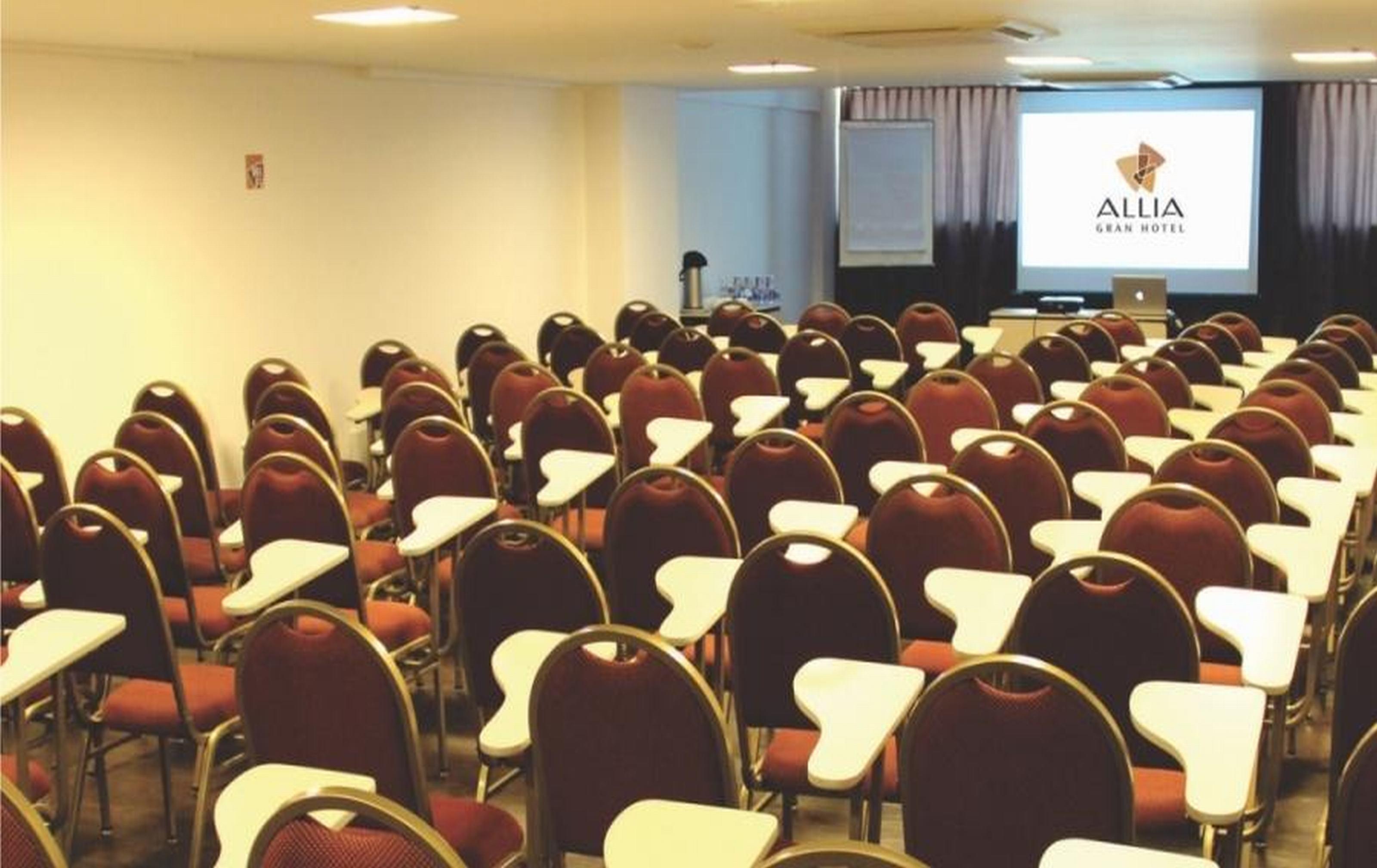 Allia Gran Pampulha Suites Бело Оризонти Екстериор снимка